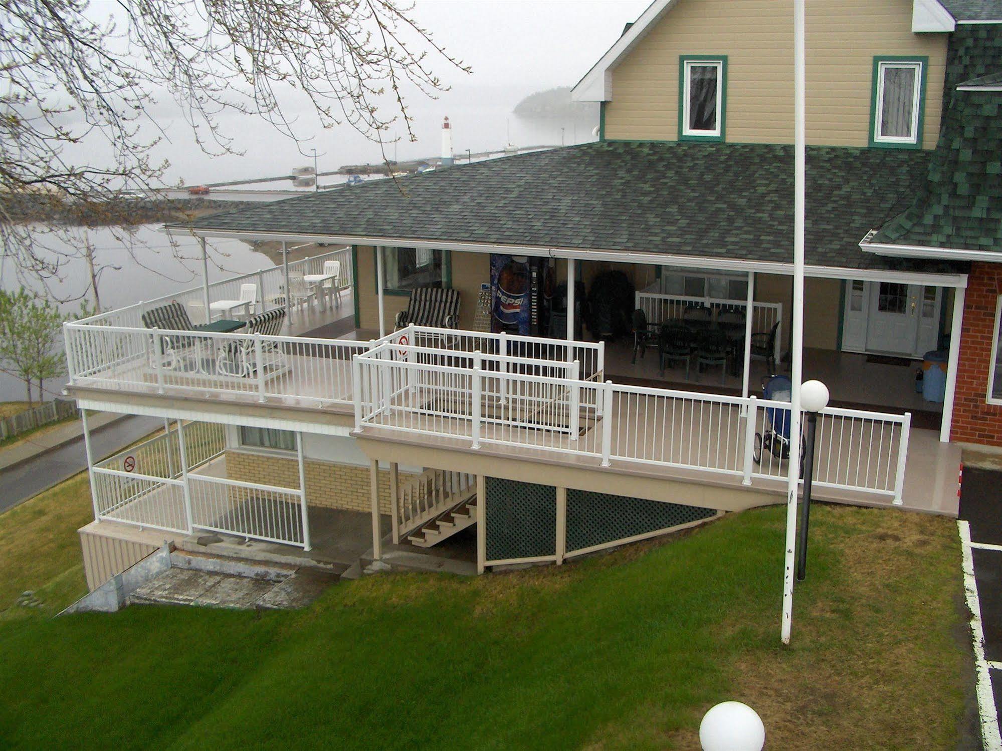Motel Royal Cabano Eksteriør billede