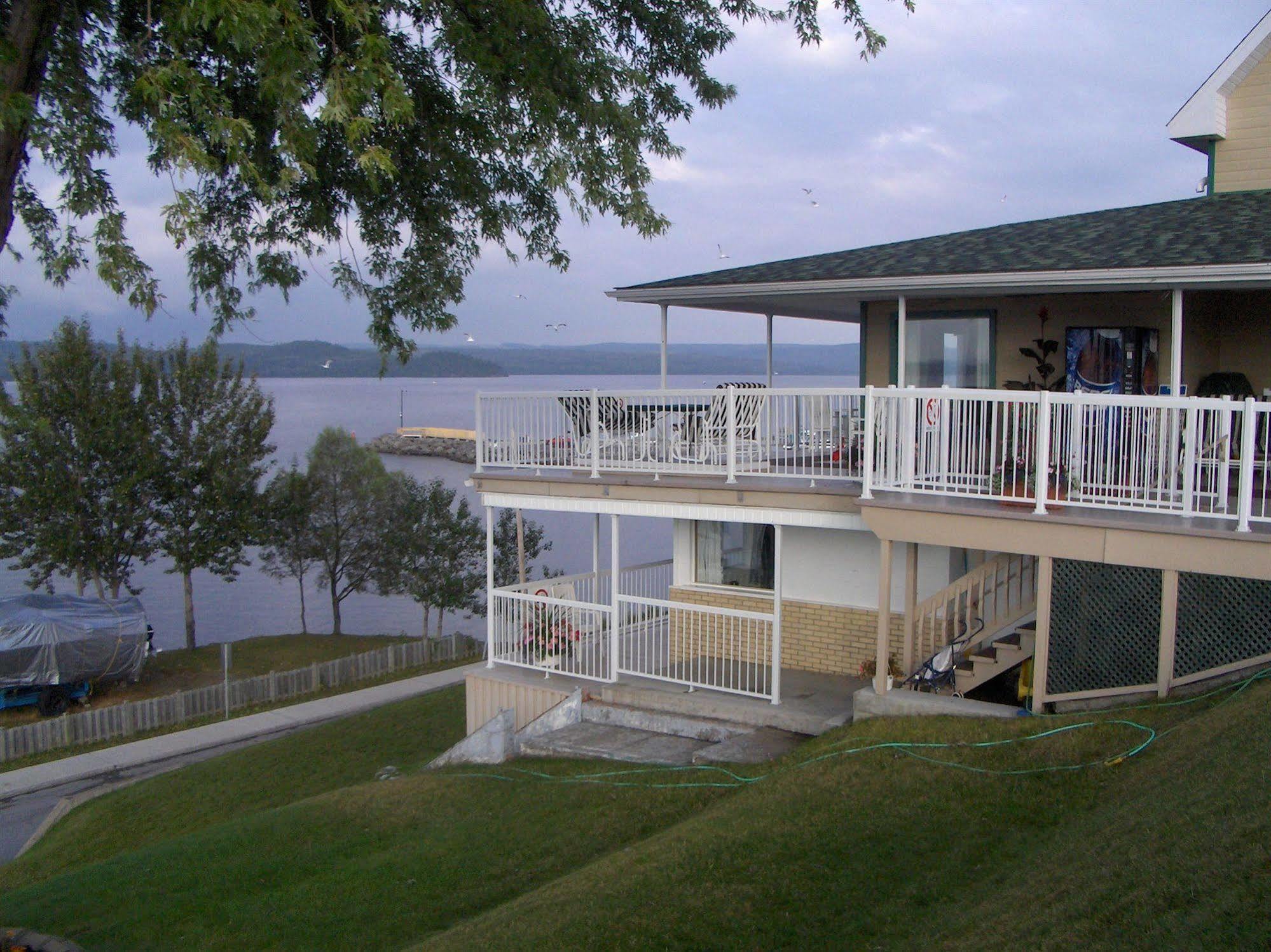 Motel Royal Cabano Eksteriør billede