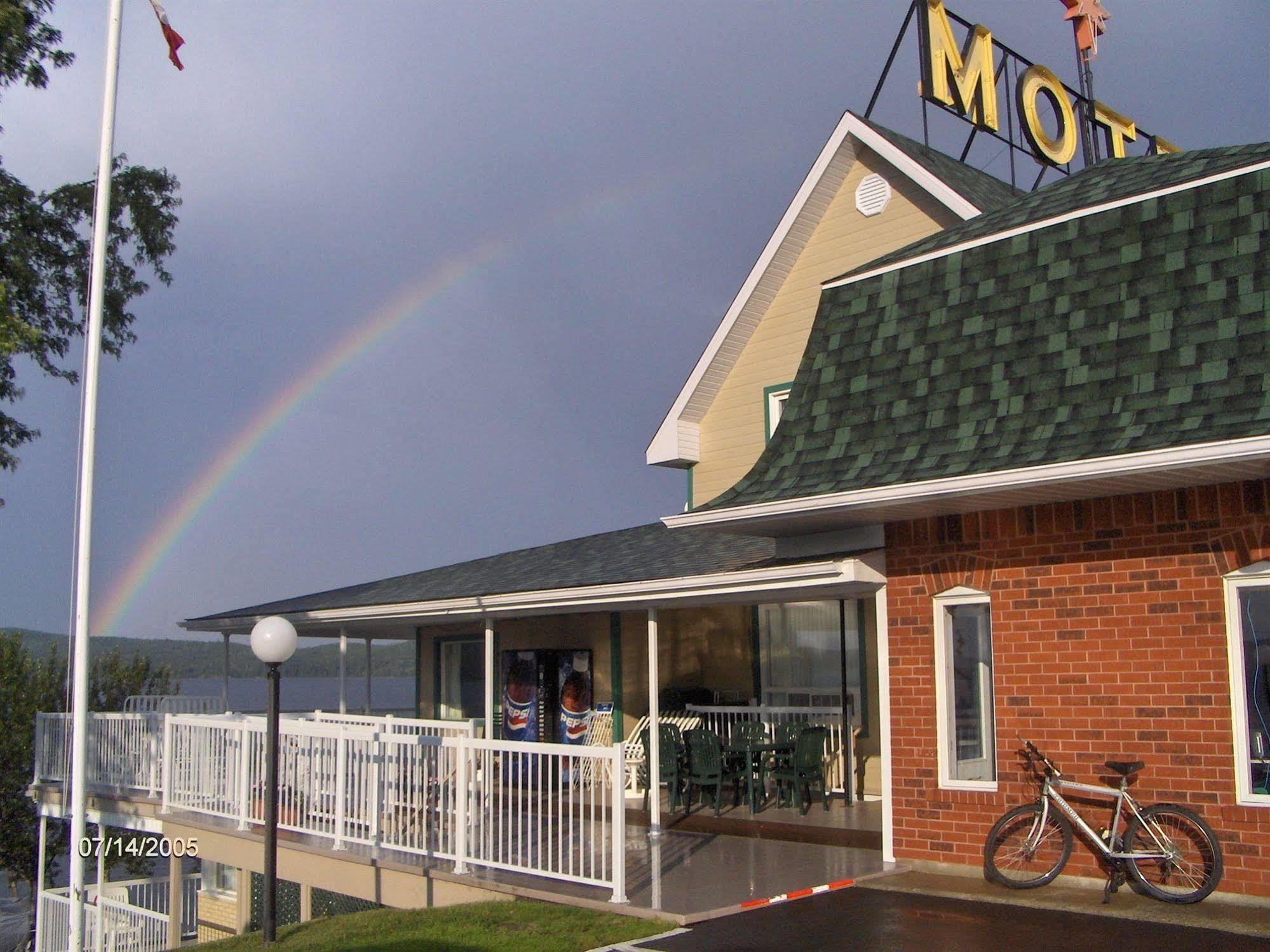 Motel Royal Cabano Eksteriør billede